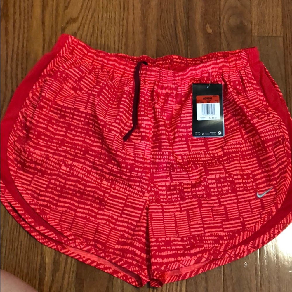 brand new Nike tempo shorts